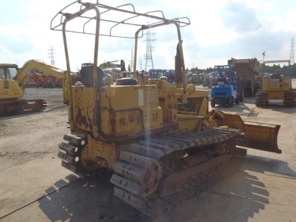 KOMATSU BULLDOZER D20P-5